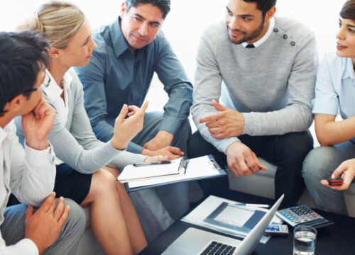 team-discussion team-discussion